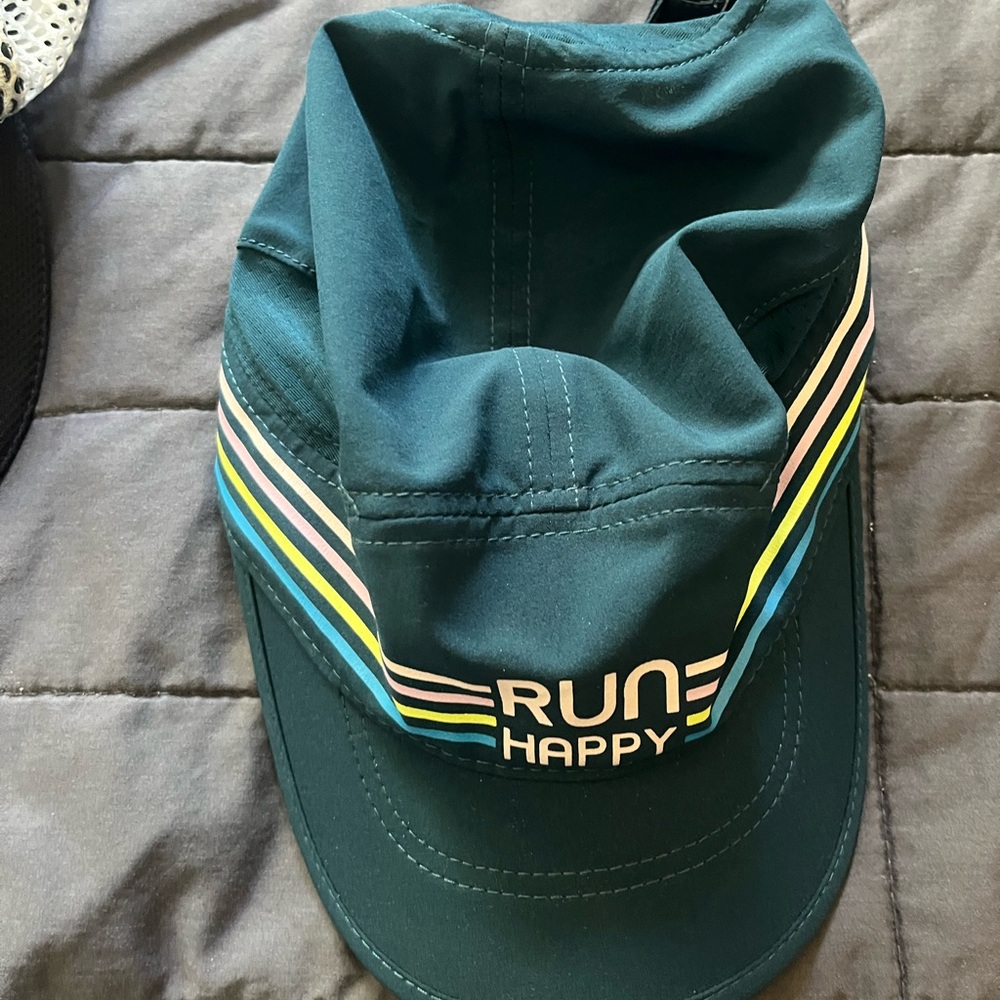 NWOT Brooks Teal Cap with Stripes